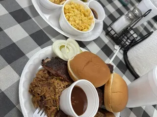 J & B Barbecue & Catering