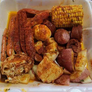 Lil crab with cajun and where&apos;s the water