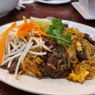 Pad Thai|IG: @adfromlb