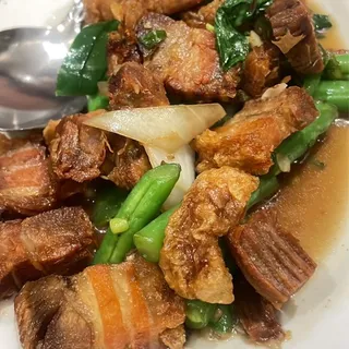 Crispy Pork Kra Pao