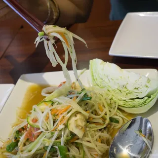 Lao-Style Papaya Salad (som tom)