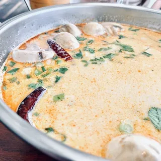 Tom Kha Coconut Milk Soup
