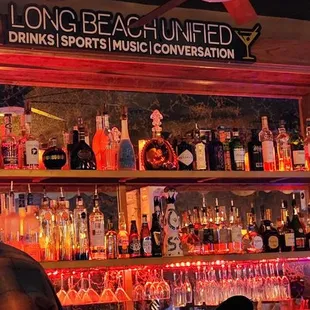 A hidden gem! Great music, yummy drinks, the food OMG delicious, and the customer service from the staff as well as the owner was superb!