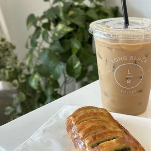 Best croissant with spinach and cheese as well as the best cold brew latte with oatmilk #bomb