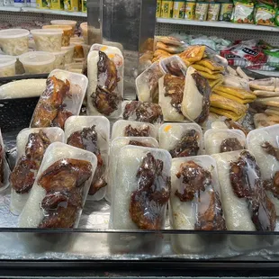 Long Chang Market