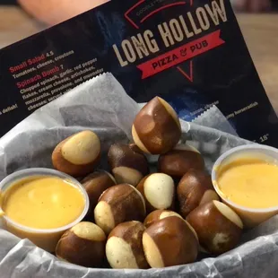 Beer Cheese Dip and pretzel bites.  Good, def recommend.