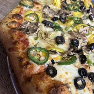 veggie 14 - pretty yummy, but nothing to write home about.