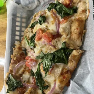 Chicken Alfredo flatbread