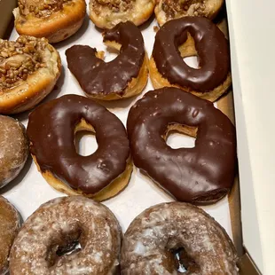 #Donutsshouldberound