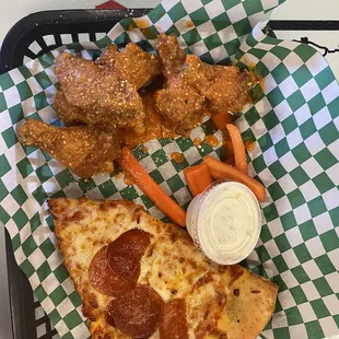 Pepperoni Slice Pizza, garlic parmesan wings,  Mixed with Carrots &amp; Ranch