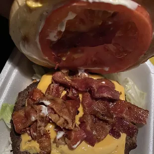 Bacon Cheeseburger, great burger! Juicy and Flavorful.