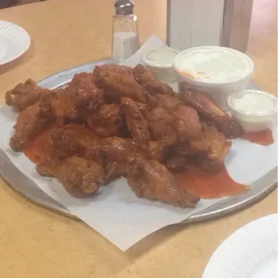 25 honey hot wings!