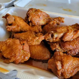 Medium wings.