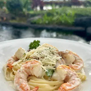 Shrimp Fettuccine Lombardi - Creamy deliciousness!!!