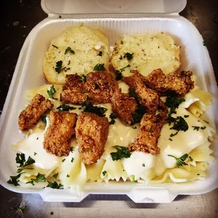 Fried chicken Alfredo