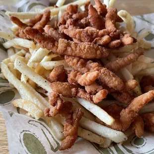 Longhorn clam strip basket with fries