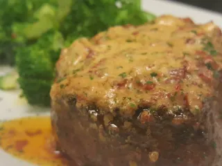 Ovation Bistro & Bar