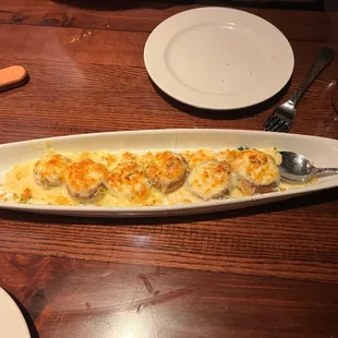 Appetizers are so yummy,Stuffed mushrooms