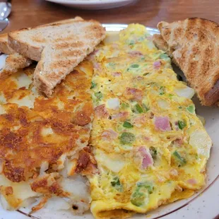 Western omelet breakfast