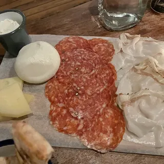 Salumi e formaggi selection of 5