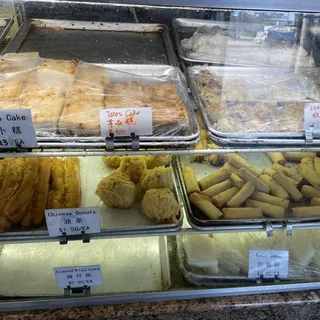Almond Rice Cake ()