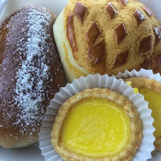 Custard Egg Tart ()