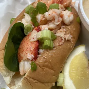 Lobster roll, Connecticut style.