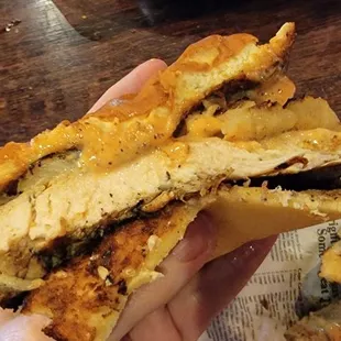 Pineapple express burger with (sub) chicken