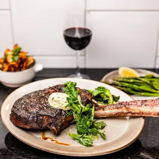 Tomahawk Steak