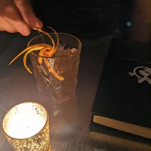 Looking Glass Cigars & Spirits