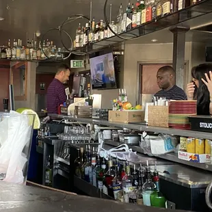 Bar