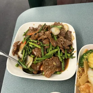 Beef with asparagus