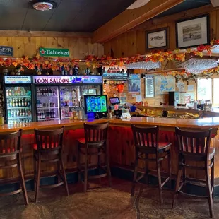 Loon Saloon