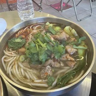 Spicy Chicken Rice Noodle /