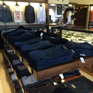 Rollin' with new jeans!!! Gotta have the right ones to look good in #Tucson. #GstarRaw #MCLifeRocks #EatShopPlay