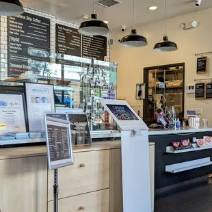 Counter, kiosk, and menu