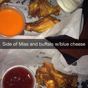 Their wings r freshly cooked. They serve ur wings HOT! So be careful when taking a bite out of this mouth watering chickenwings!