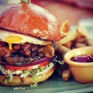 Wake N' Bacon Burger