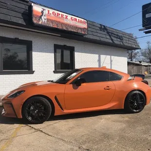 The billboard in the upper right corner says "There is always time to eat healthy" Someone knew I was scoping out another Mexican restaurant