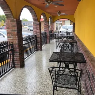 Outdoor Dining Area