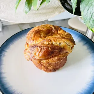 Cardamom Ricotta Babka