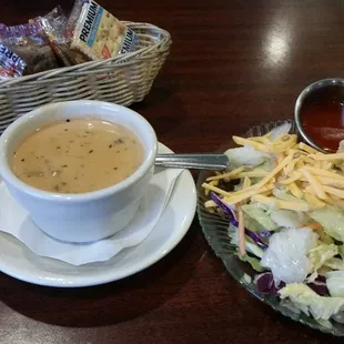 Seafood Bisque and salad. They give great size sides.