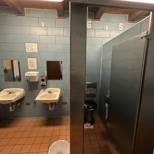 Women&apos;s restroom