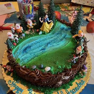 Another beautiful amazing cake! This is the best bakery!!!! Thank you for making  my baby girl's birthday so much more special