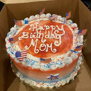 Cutest Americana themed cake I've ever seen!