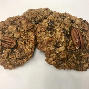 Oatmeal Pecan Fig Cookies