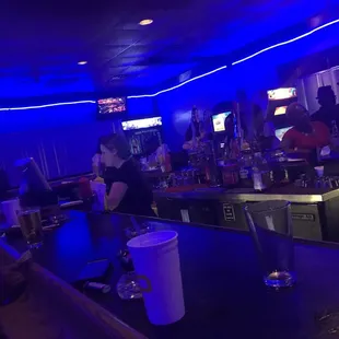 Neighborhood bar with night club glam!