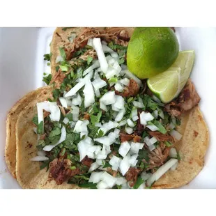 3 carnitas mini tacos