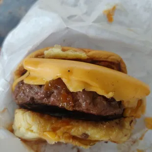 Cheeseburger