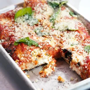 Grandma-Style Pan Pizza (1). (7/17/2022)